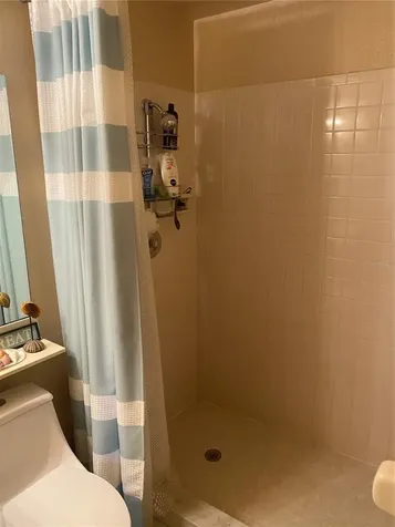5712 34th Court W Bradenton FL 34210