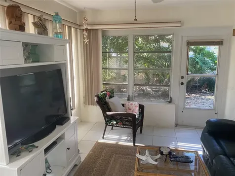 5712 34th Court W Bradenton FL 34210