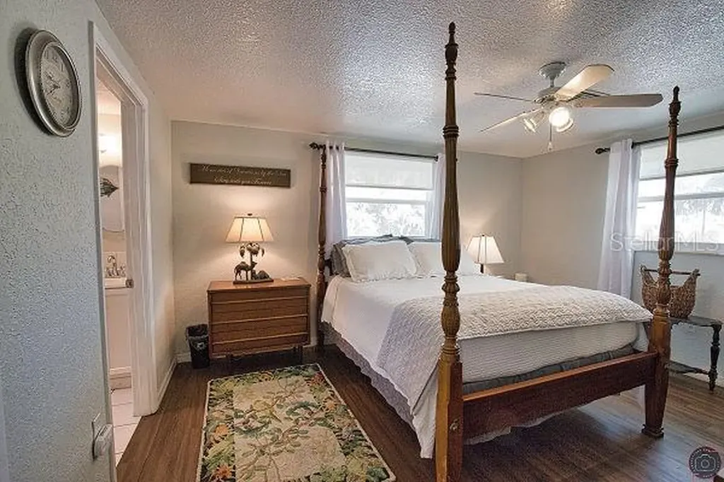 1 Caroll Circle Englewood FL 34223