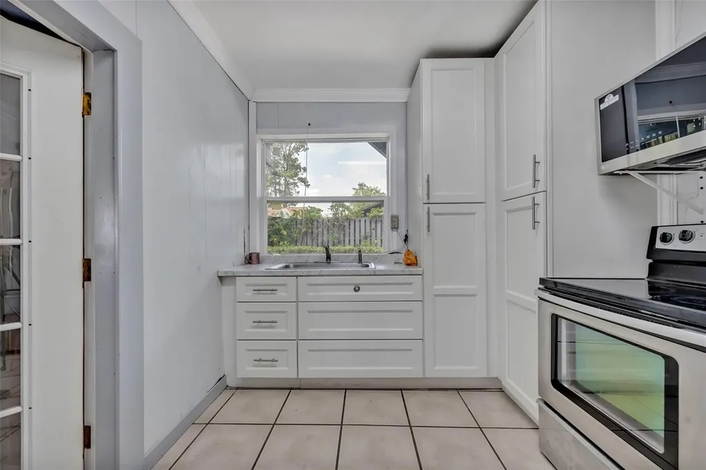 11424 Westwood Boulevard Orlando FL 32821