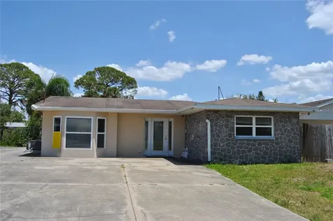 119 18th Street NW Ruskin FL 33570