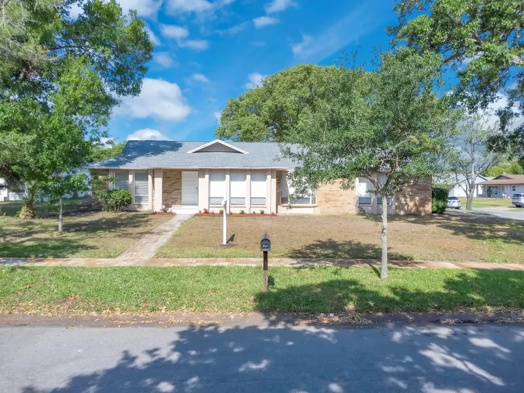 1030 Gran Paseo Drive Orlando FL 32825