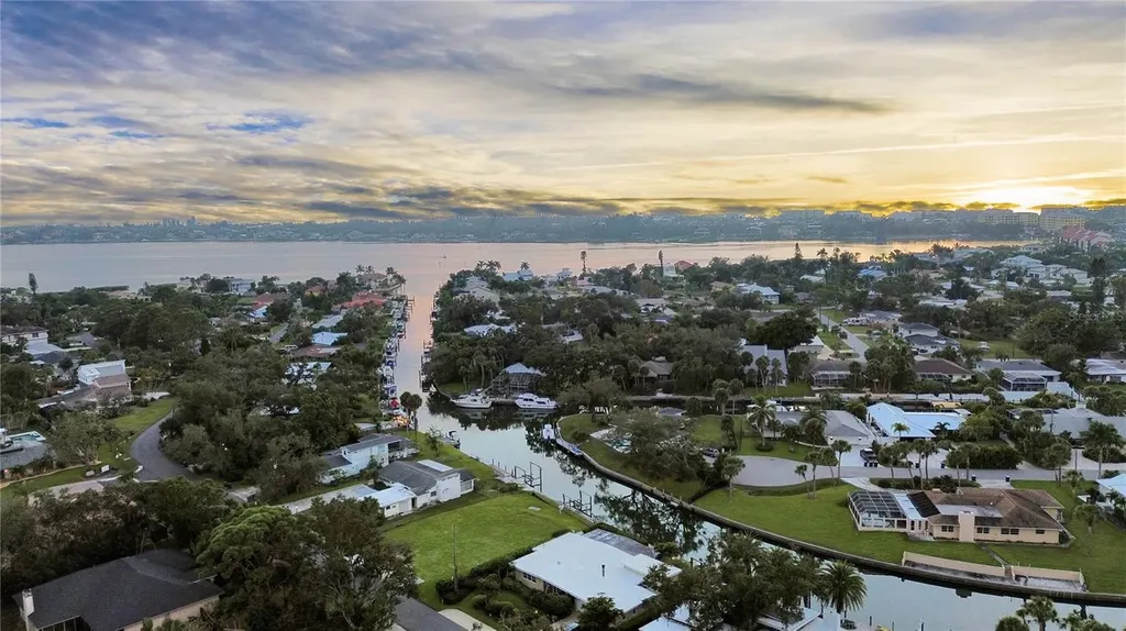 1849 Baywood Drive Sarasota FL 34231