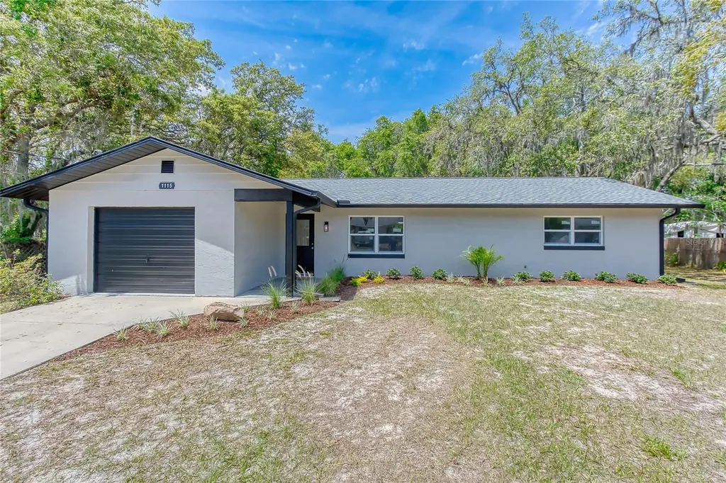 1115 Russell Avenue Inverness FL 34453