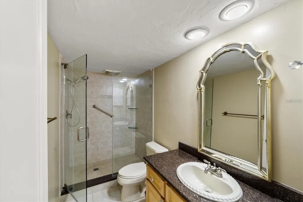 1111 N Gulfstream Avenue Sarasota FL 34236