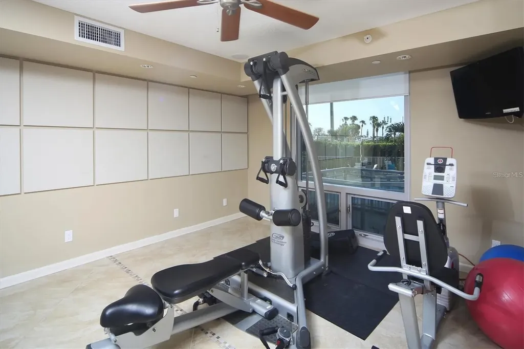1111 N Gulfstream Avenue Sarasota FL 34236