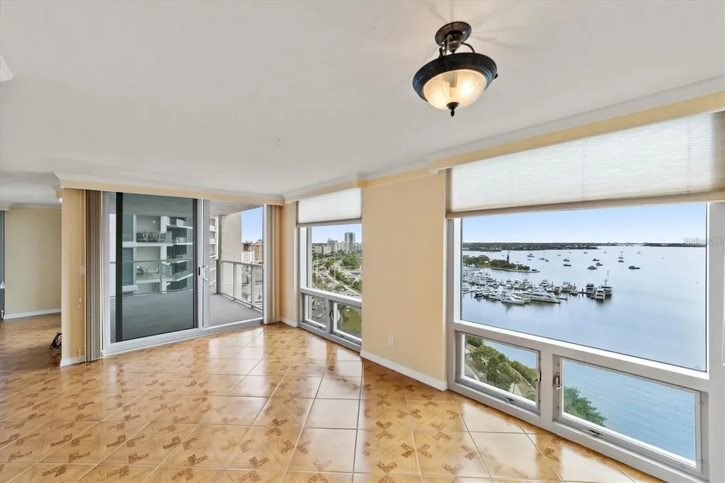 1111 N Gulfstream Avenue Sarasota FL 34236