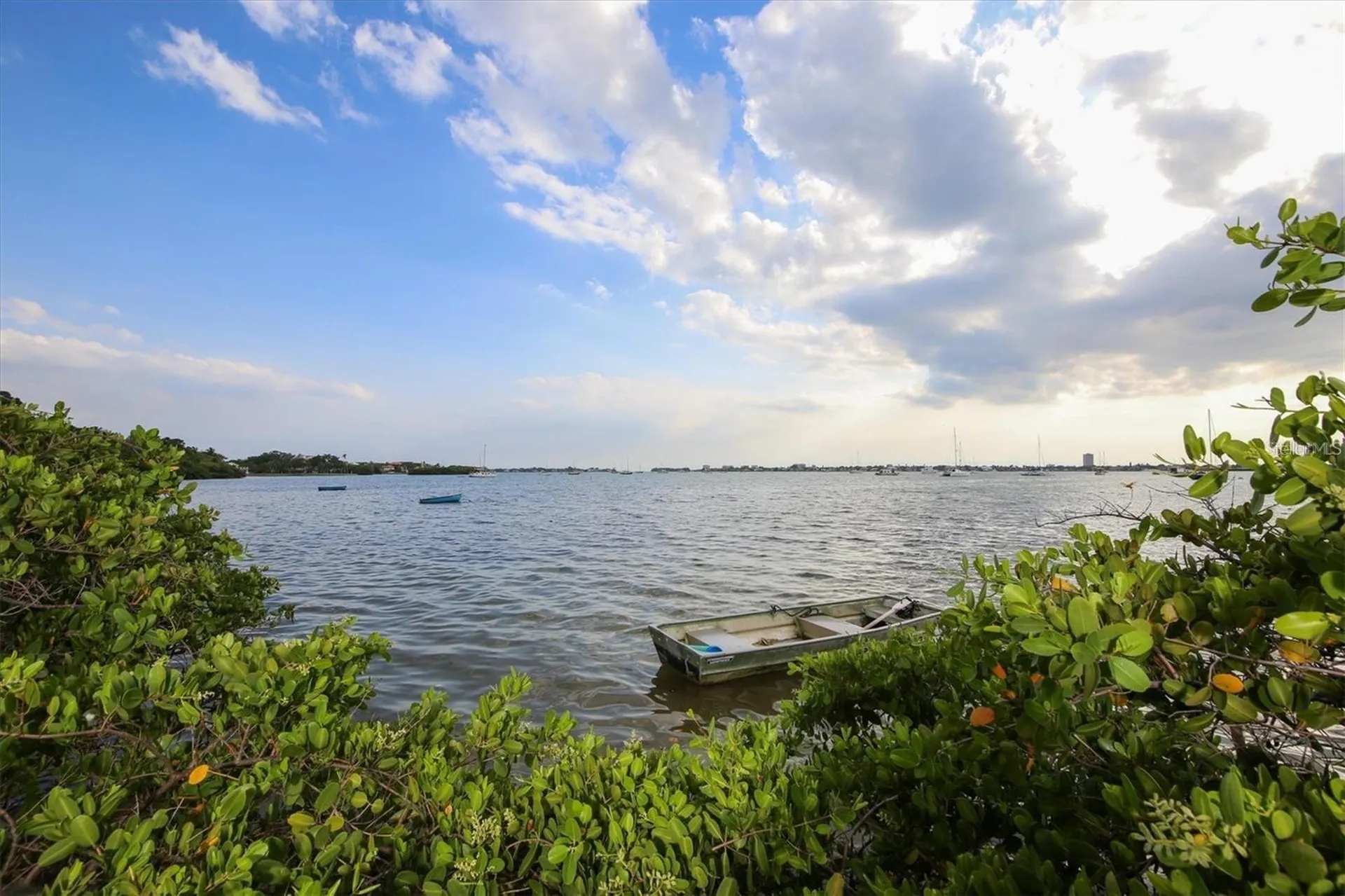 1111 N Gulfstream Avenue Sarasota FL 34236