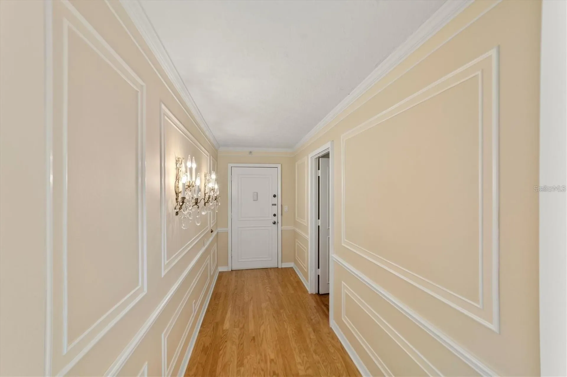 1111 N Gulfstream Avenue Sarasota FL 34236