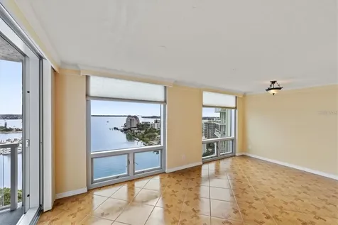 1111 N Gulfstream Avenue Sarasota FL 34236