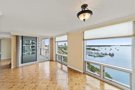 1111 N Gulfstream Avenue Sarasota FL 34236