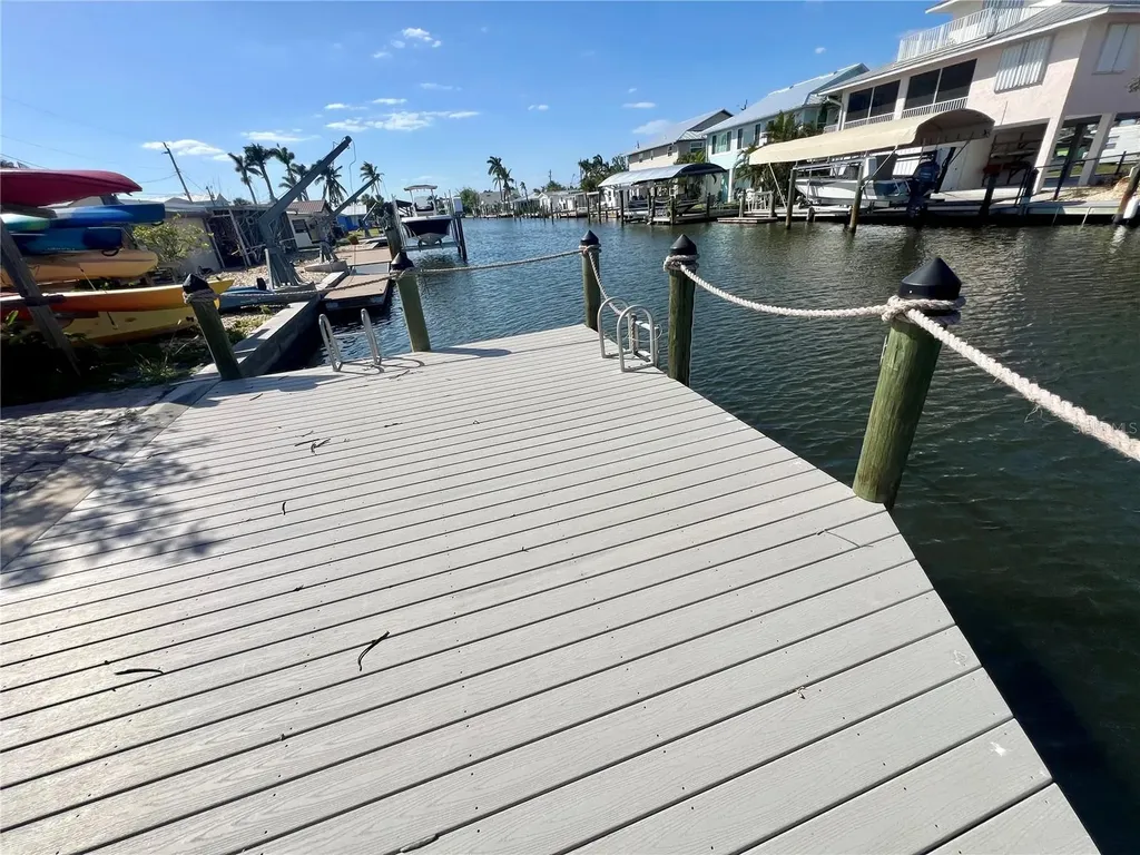 11476 May Street Matlacha FL 33993