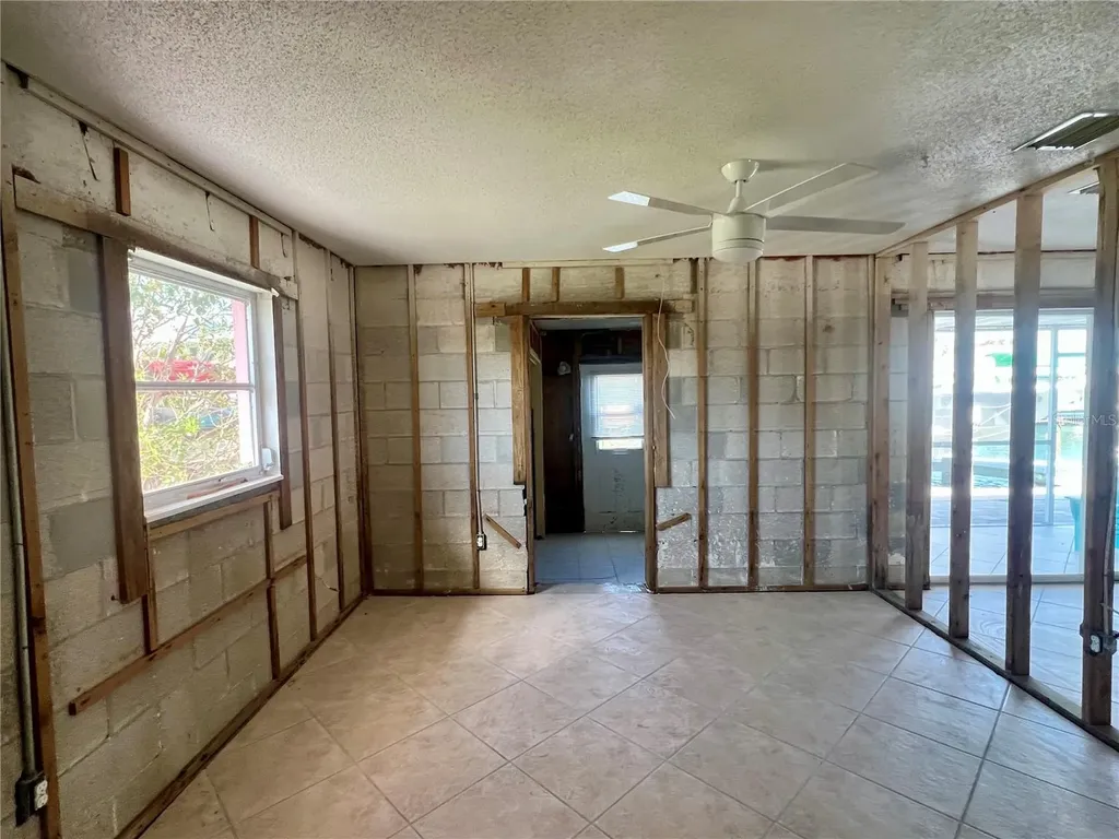 11476 May Street Matlacha FL 33993