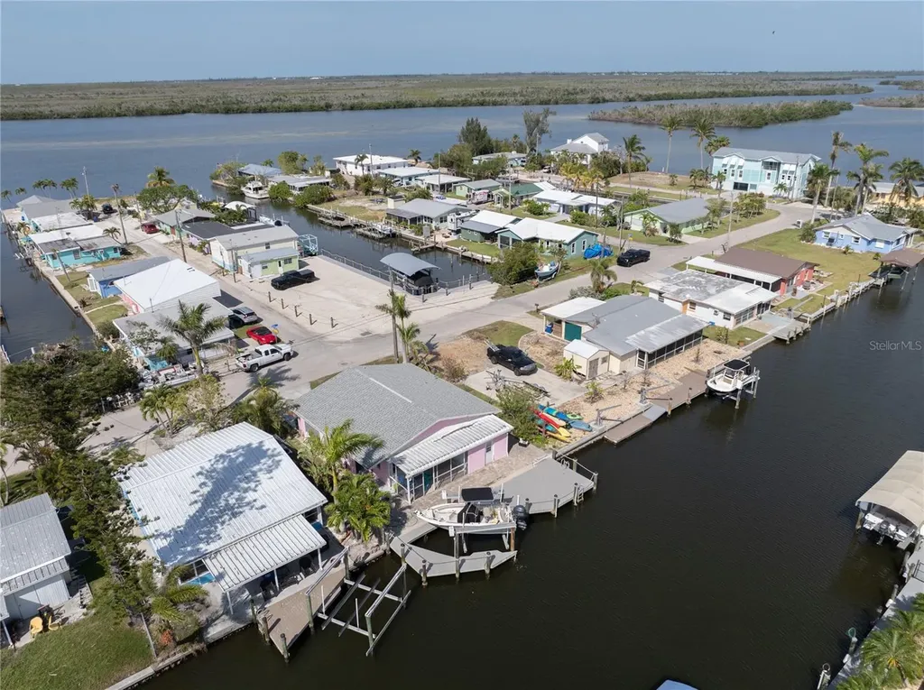 11476 May Street Matlacha FL 33993