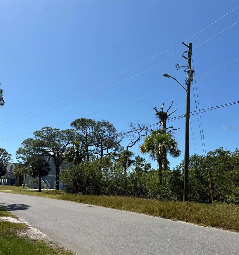 Sea Breeze Drive Tarpon Springs FL 34689