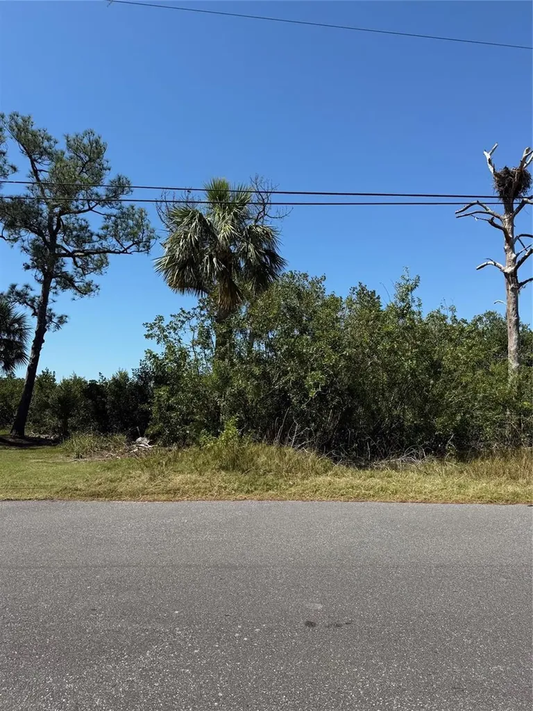 Sea Breeze Drive Tarpon Springs FL 34689