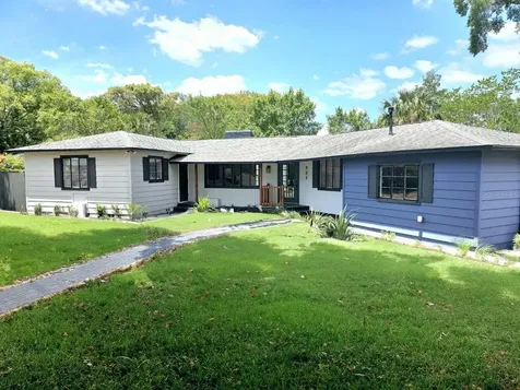 905 W 11th Avenue Mount Dora FL 32757