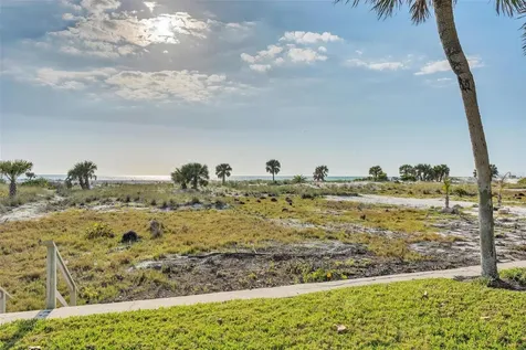 1058 Eldorado Avenue Clearwater Beach FL 33767