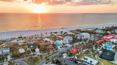 1058 Eldorado Avenue Clearwater Beach FL 33767