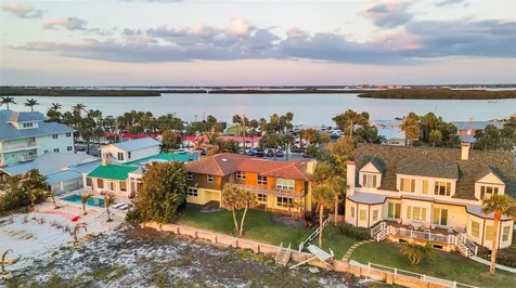 1058 Eldorado Avenue Clearwater Beach FL 33767