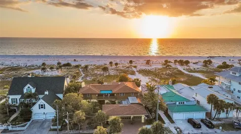 1058 Eldorado Avenue Clearwater Beach FL 33767
