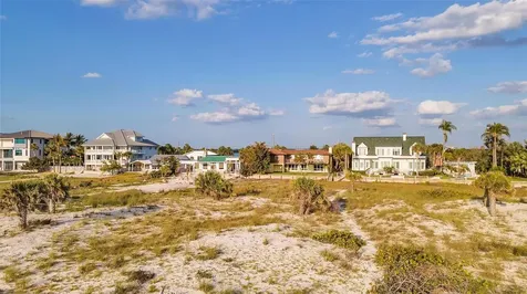 1058 Eldorado Avenue Clearwater Beach FL 33767