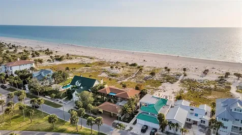 1058 Eldorado Avenue Clearwater Beach FL 33767
