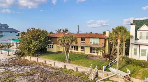 1058 Eldorado Avenue Clearwater Beach FL 33767