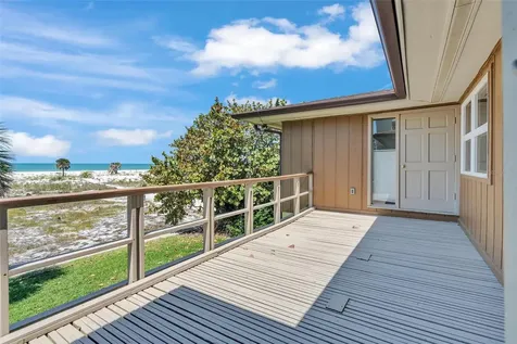 1058 Eldorado Avenue Clearwater Beach FL 33767