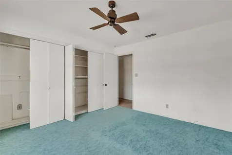 1058 Eldorado Avenue Clearwater Beach FL 33767