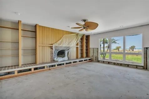 1058 Eldorado Avenue Clearwater Beach FL 33767