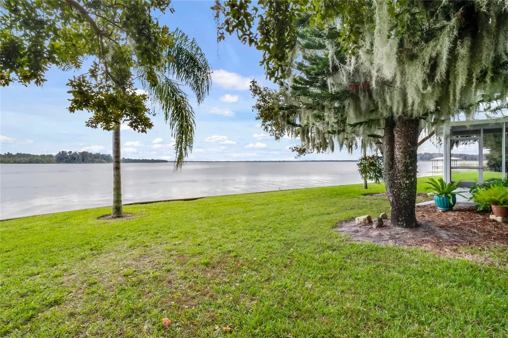 4365 Canal Road Lake Wales FL 33898