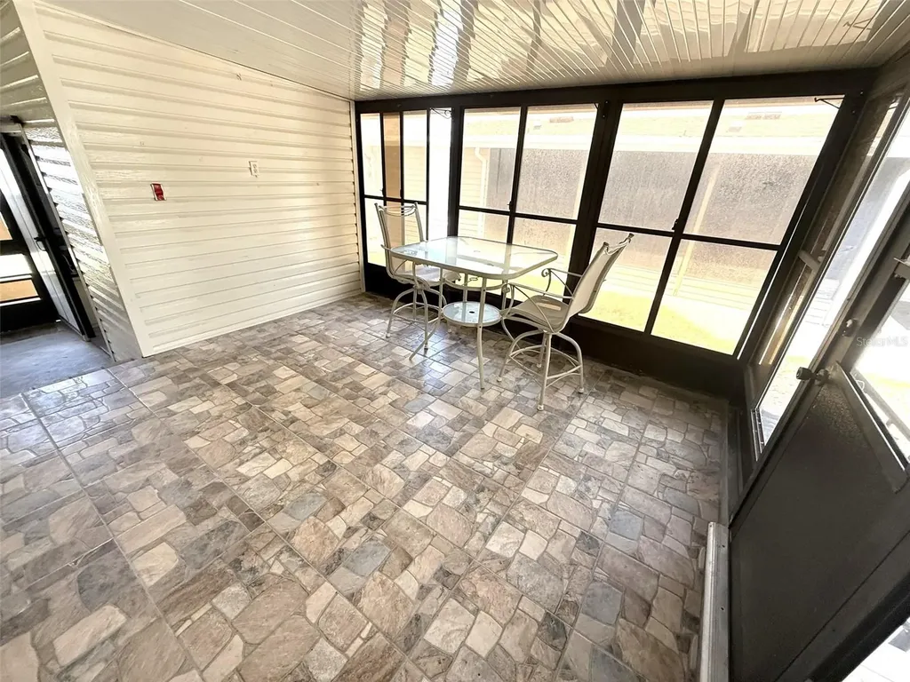 122 Rarotonga Road North Port FL 34287