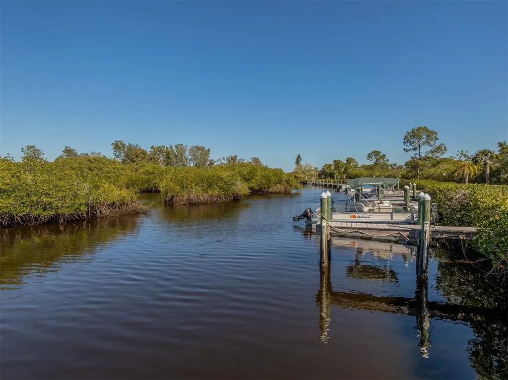 122 Rarotonga Road North Port FL 34287