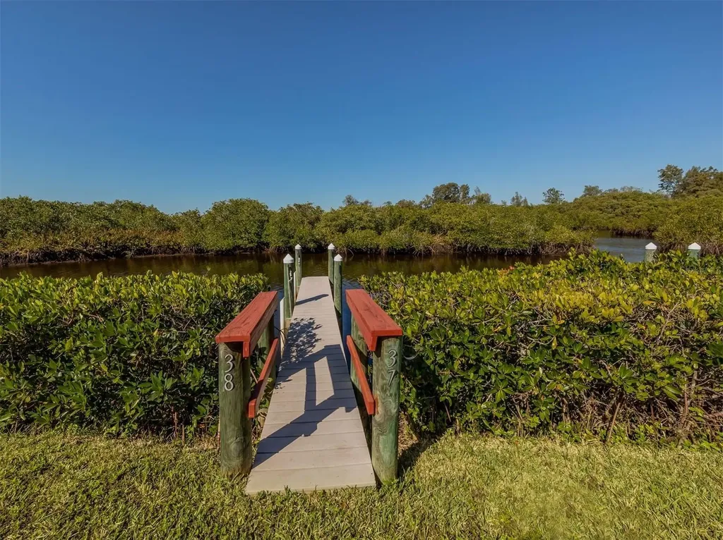 122 Rarotonga Road North Port FL 34287
