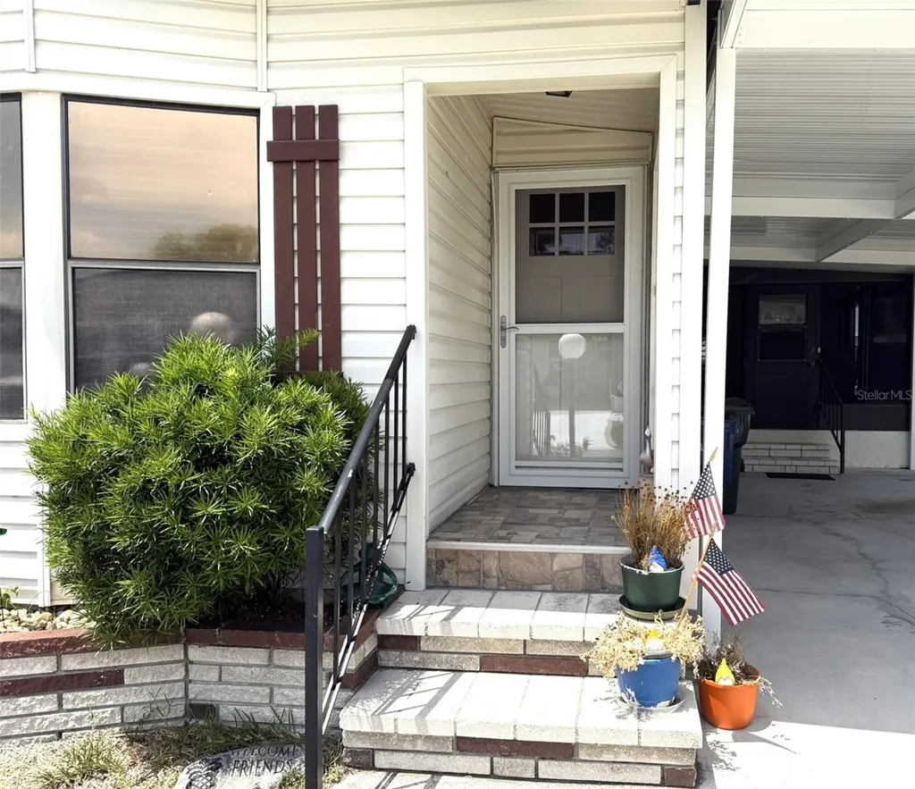 122 Rarotonga Road North Port FL 34287