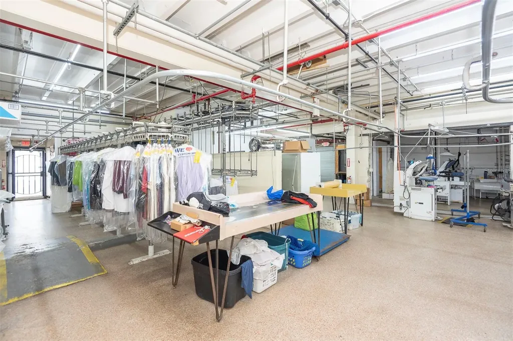 133 Main Street E Daytona Beach FL 32118