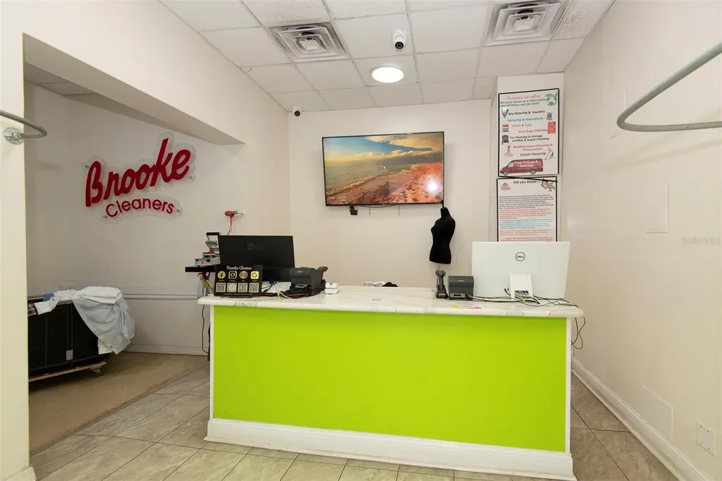 133 Main Street E Daytona Beach FL 32118