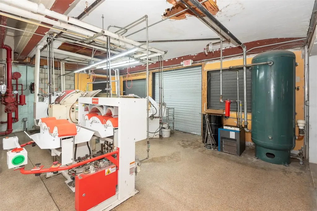 133 Main Street E Daytona Beach FL 32118