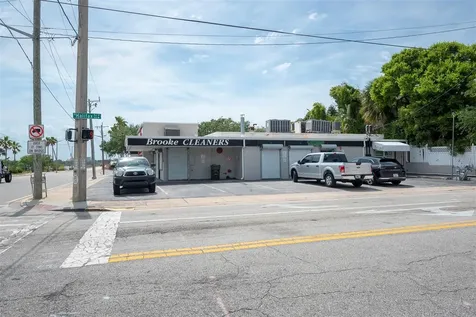 133 Main Street E Daytona Beach FL 32118