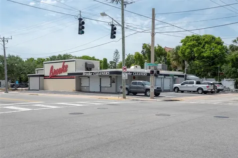 133 Main Street E Daytona Beach FL 32118