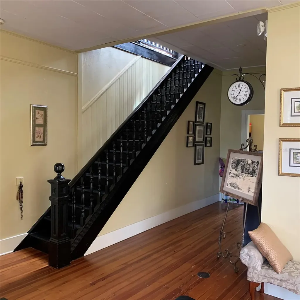 25527 W Newberry Road Newberry FL 32669