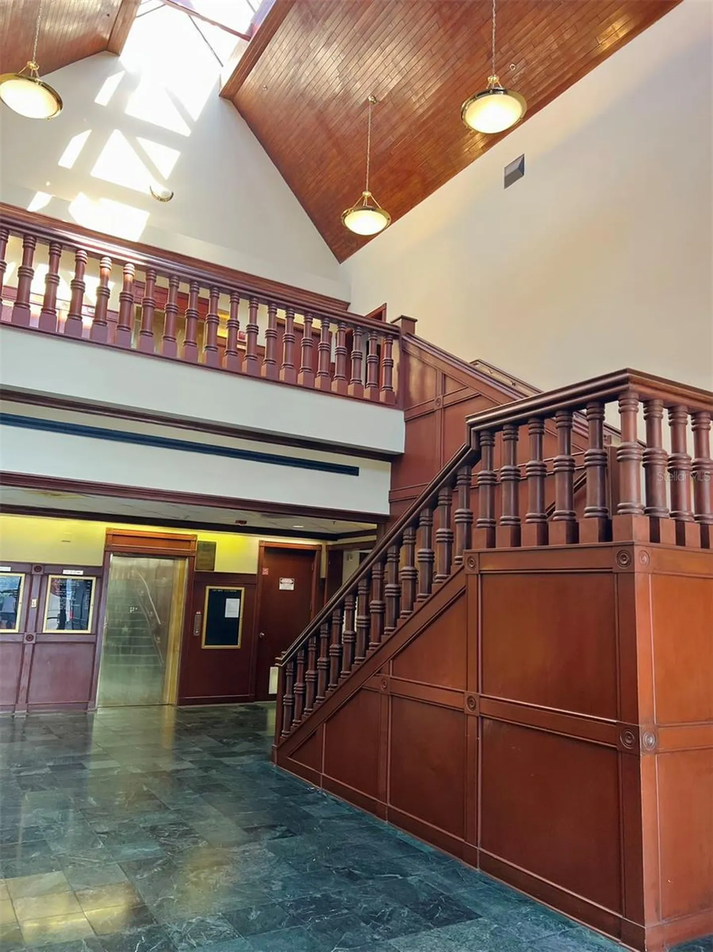 2500 W Lake Mary Boulevard Lake Mary FL 32746