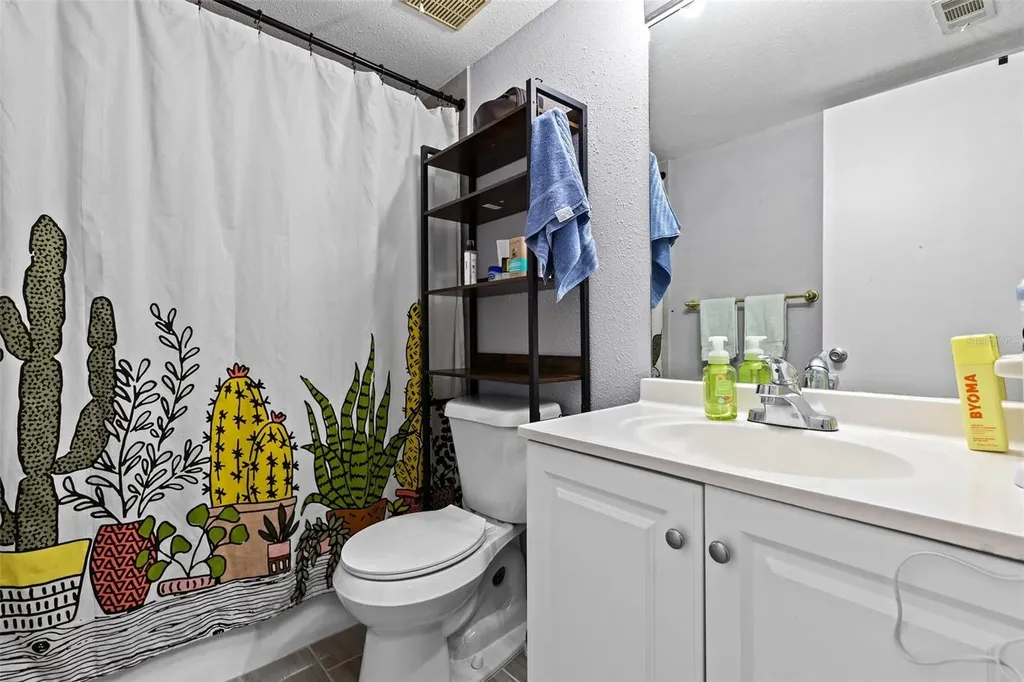 3709 Greenery Court Tampa FL 33618