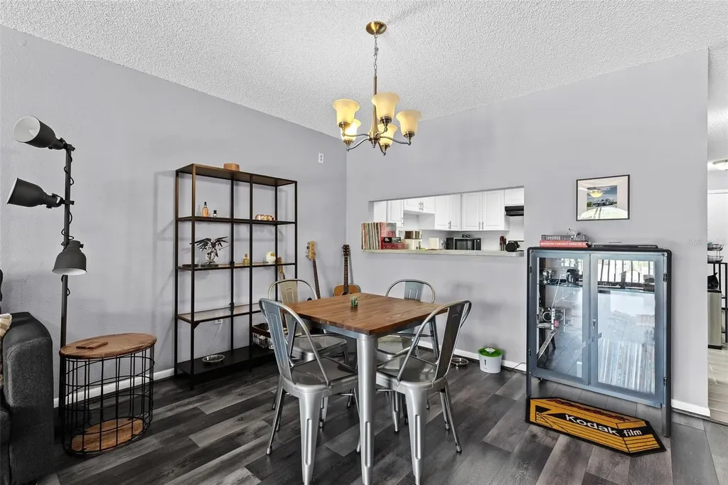 3709 Greenery Court Tampa FL 33618