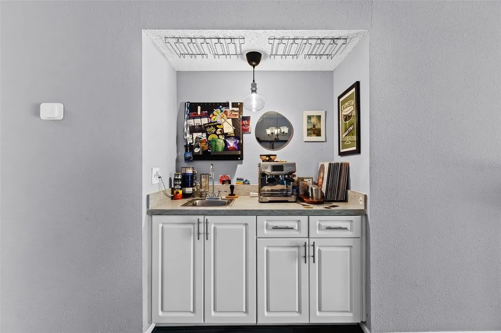 3709 Greenery Court Tampa FL 33618