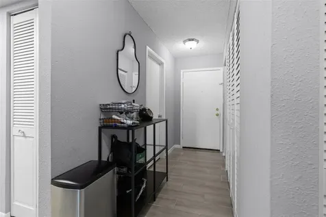 3709 Greenery Court Tampa FL 33618