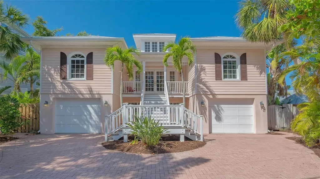 5024 Commonwealth Drive Sarasota FL 34242