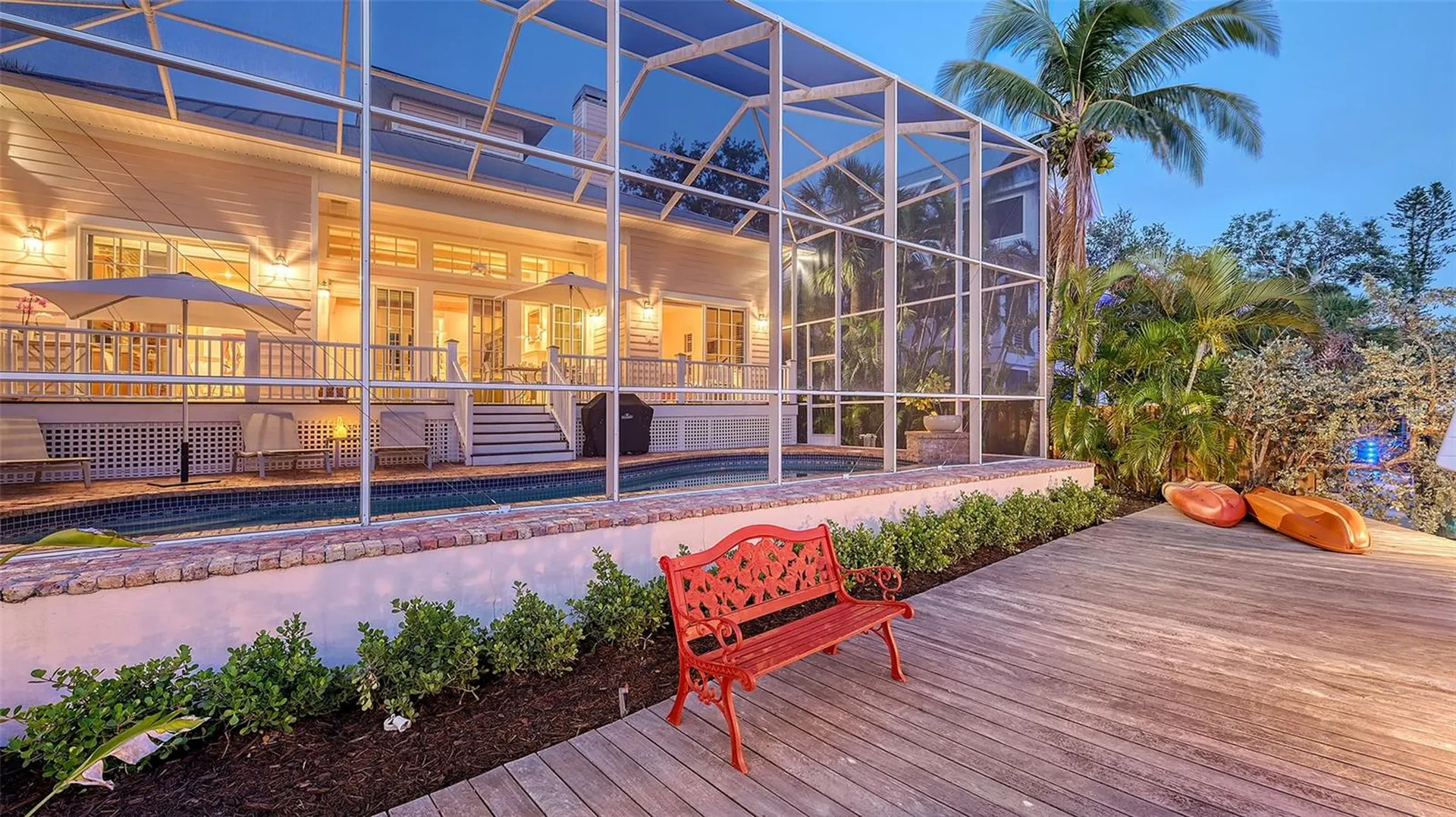 5024 Commonwealth Drive Sarasota FL 34242