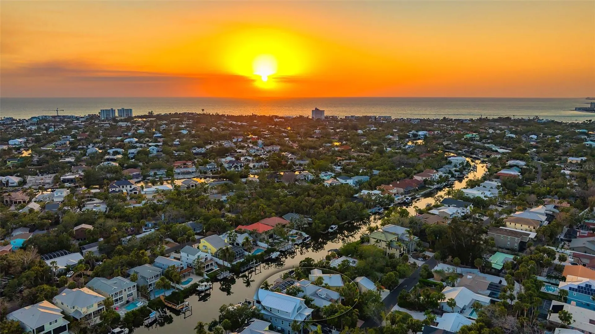 5024 Commonwealth Drive Sarasota FL 34242